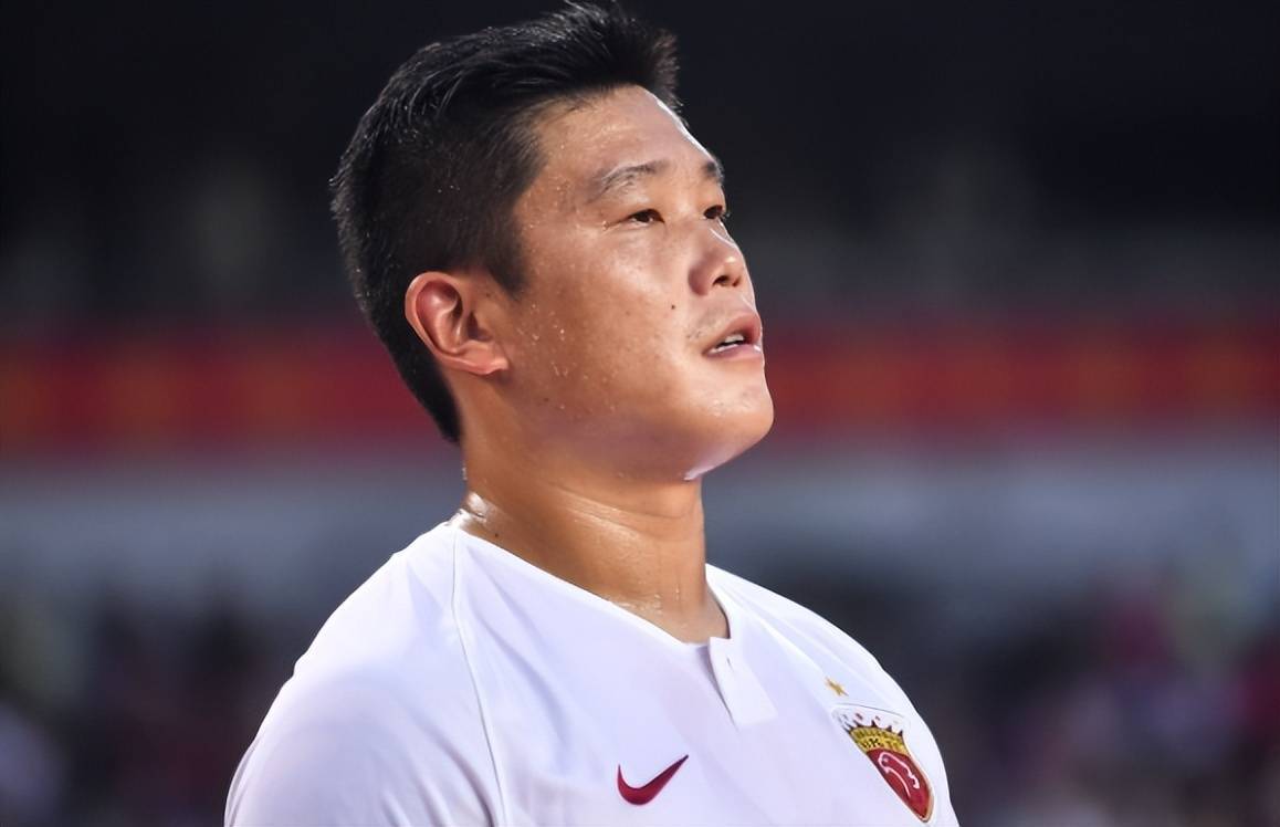 喜讯!上港踢辽宁铁人的主力阵容有望迎来久违锋霸,曾留洋西甲